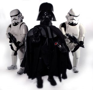 dwarf vader and short troopers
