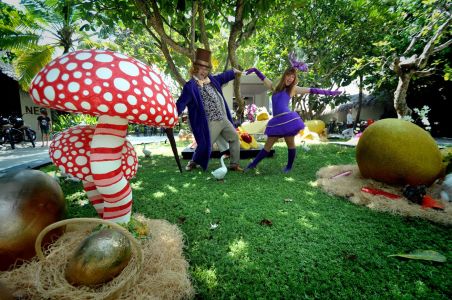 Willy Wonka Veruca Salt Costumed Characters